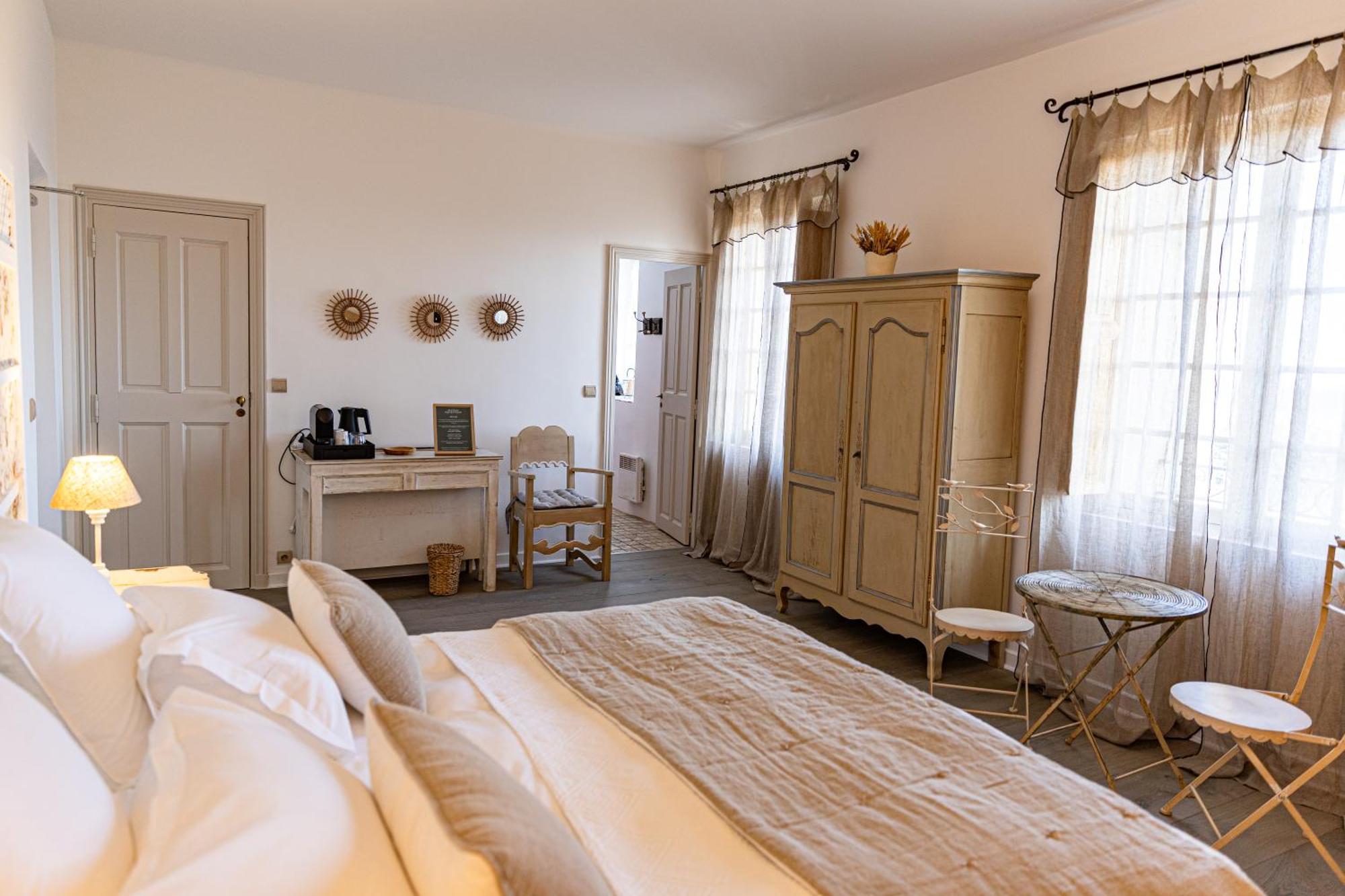 Maison Bournissac Noves Екстериор снимка