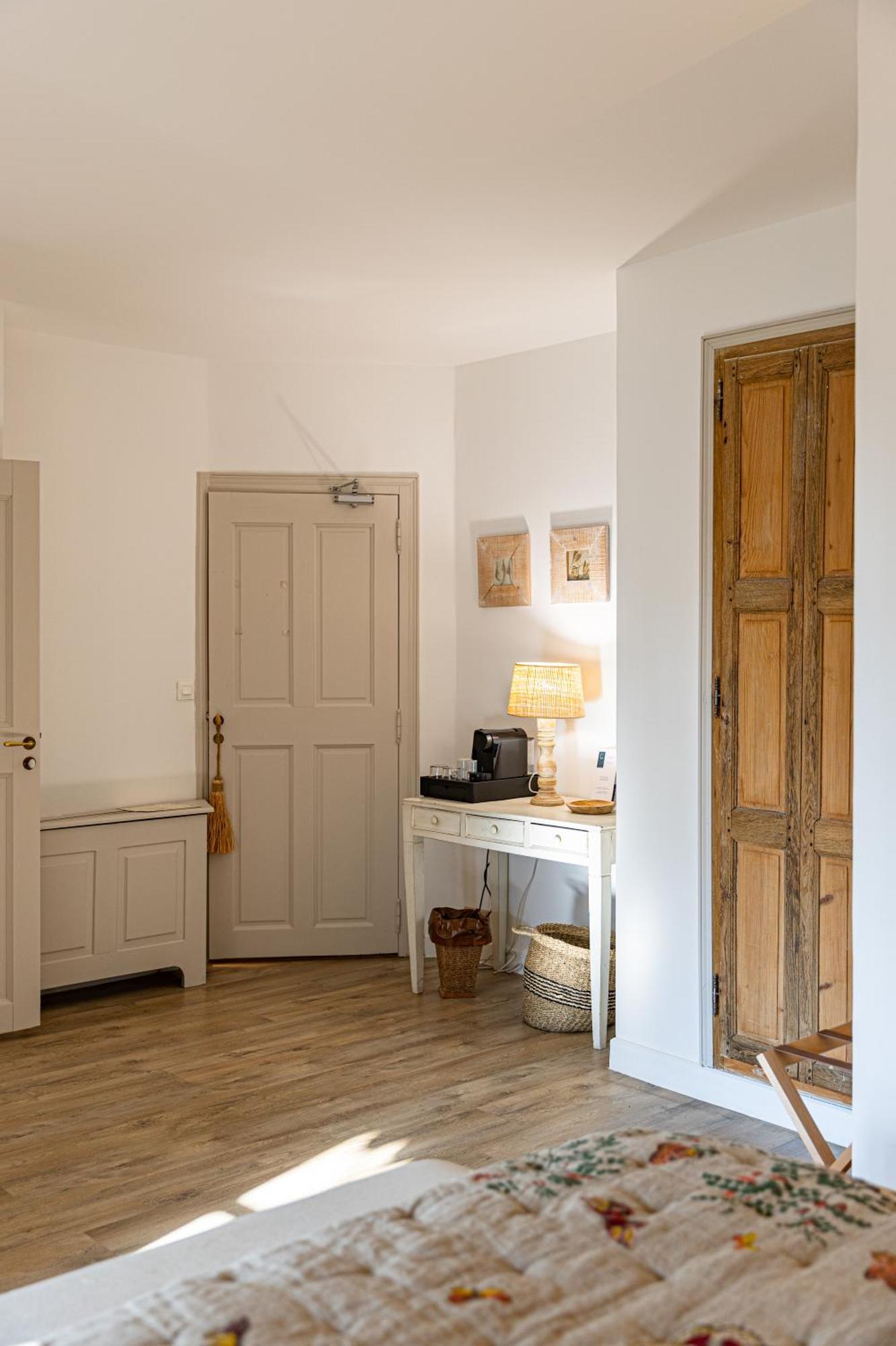Maison Bournissac Noves Екстериор снимка