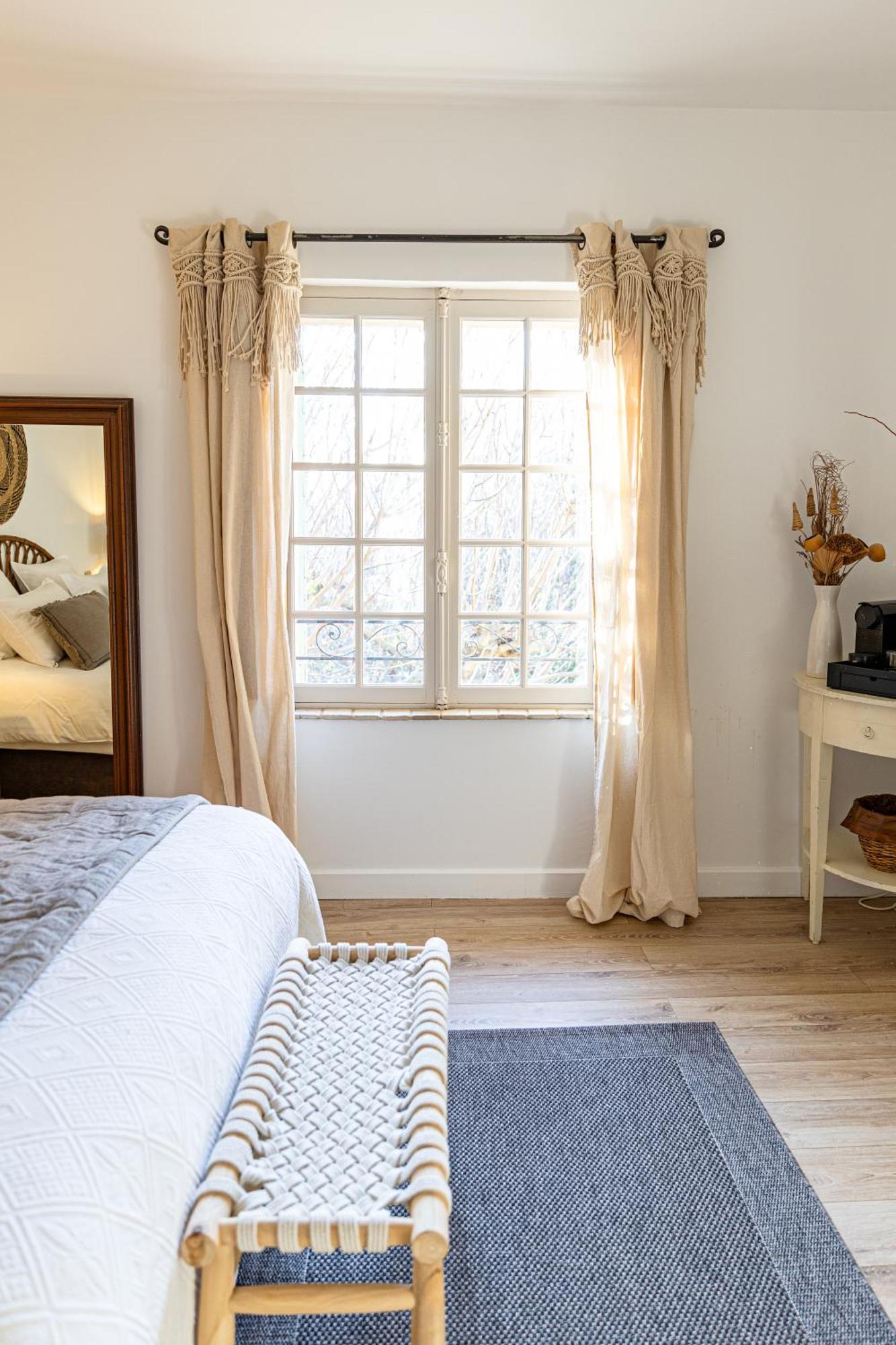 Maison Bournissac Noves Екстериор снимка