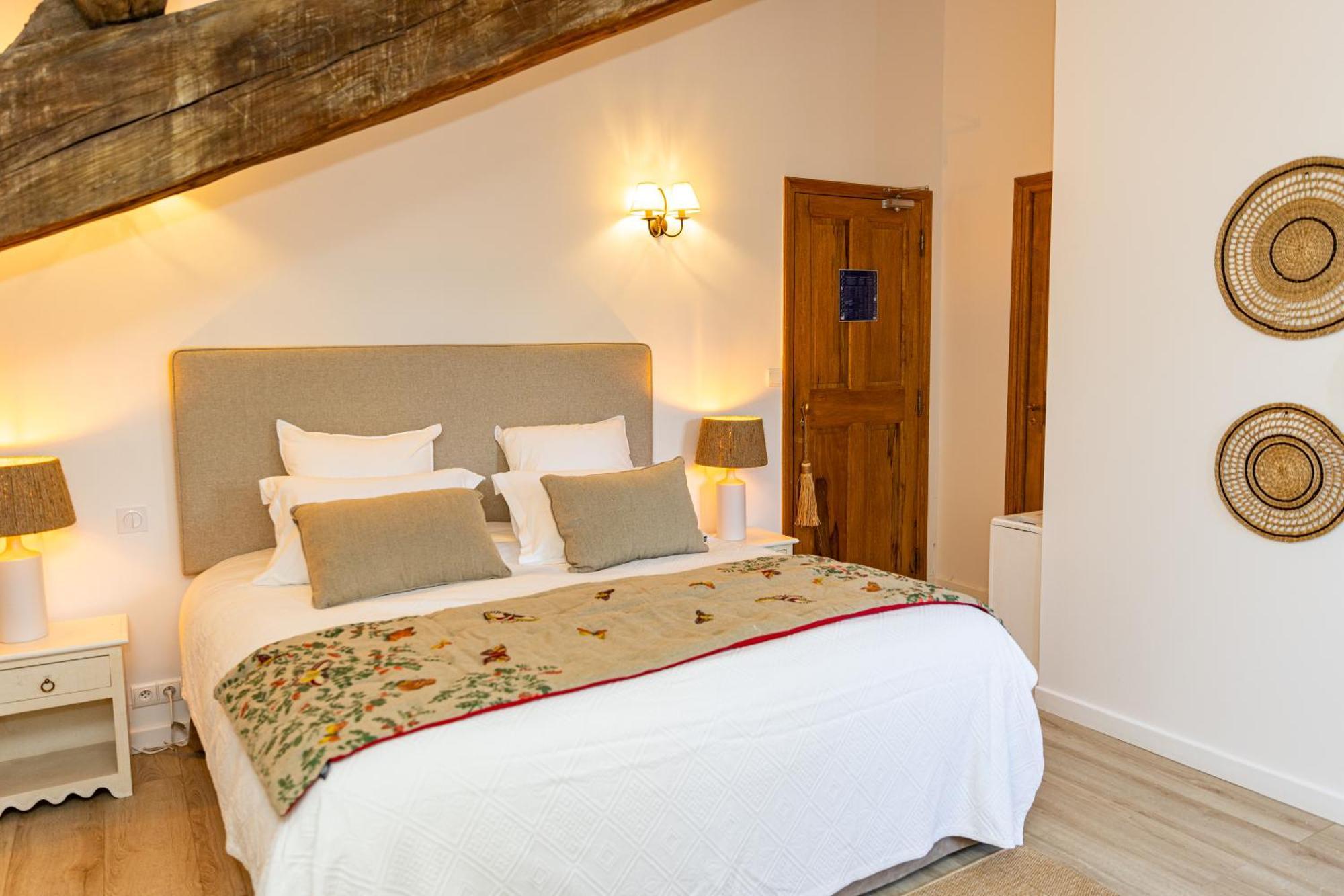 Maison Bournissac Noves Екстериор снимка