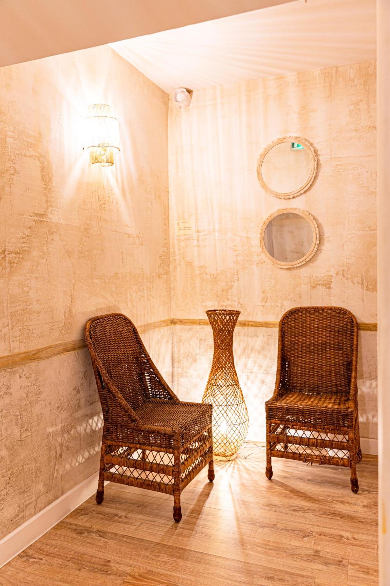 Maison Bournissac Noves Екстериор снимка
